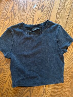 Ribbed Crewneck Crop Top - Black